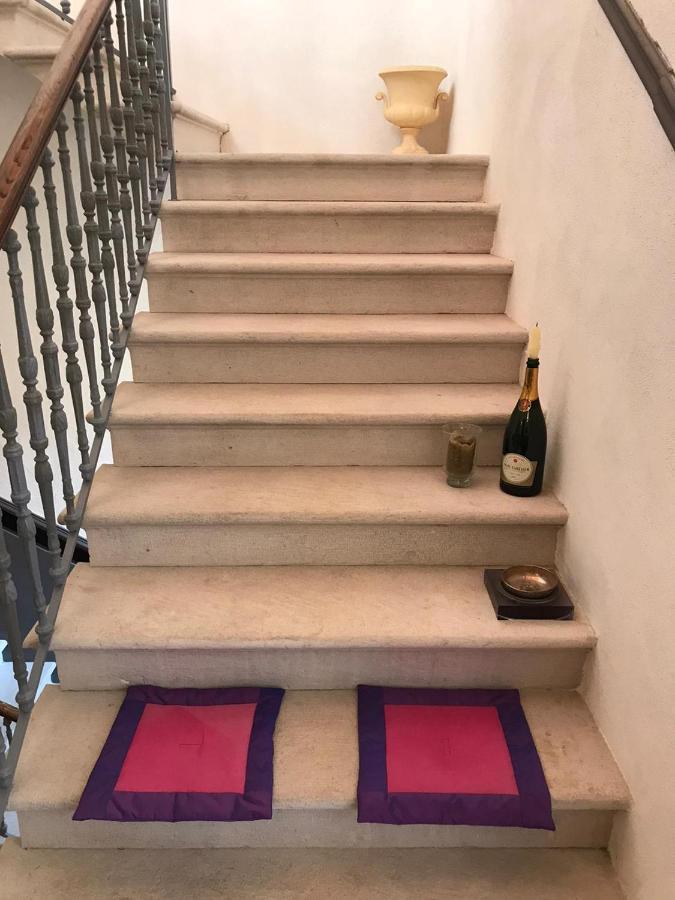 Palazzo Romanelli B&B Трани Экстерьер фото